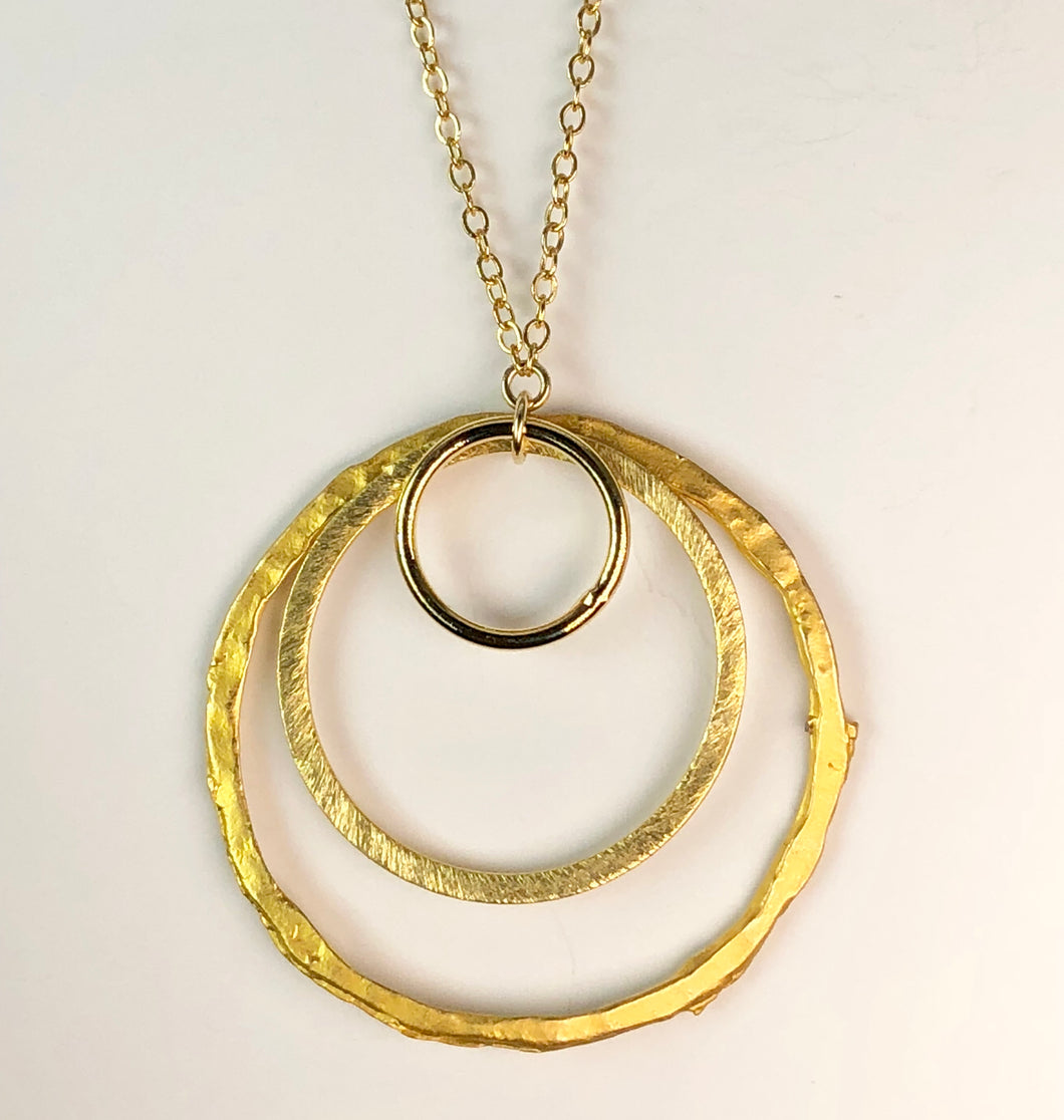 three ring circles necklace